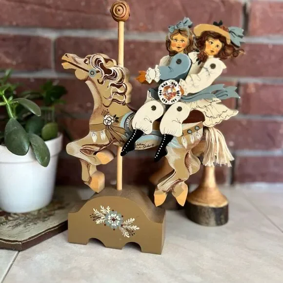 Vintage Signed Folk Art Hand Painted Carved Wooden Carousel Horse Jig Saw Puzzle - Picture 10 of 12